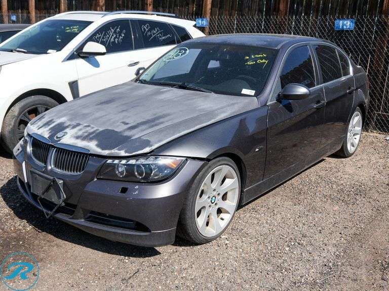 2006  BMW  3 Series 330i  RWD