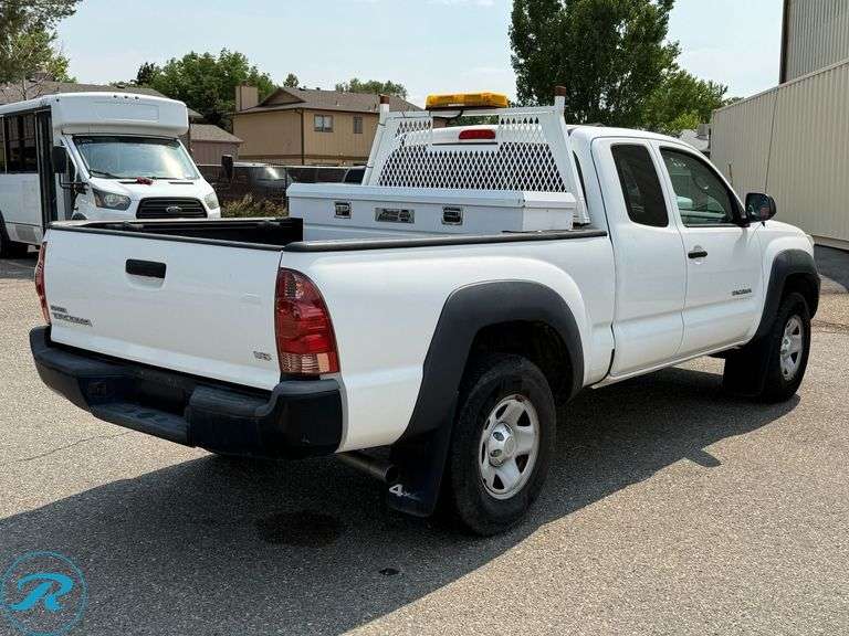 2014  Toyota  Tacoma  4WD Super Cab  Pickup - Roller Auctions