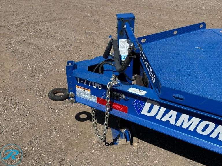 2023 Diamond C HDT207 T/A Tilt Bed Equipment Trailer - Roller Auctions