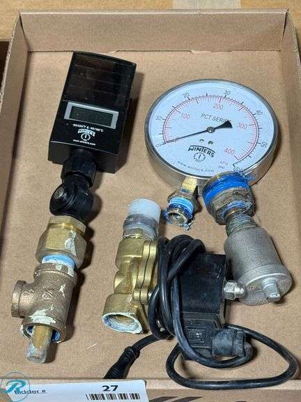 Winters PCT SERIES Digital Temperature Gauge, Pressure Gauge, and Solenoid Valve Assembly