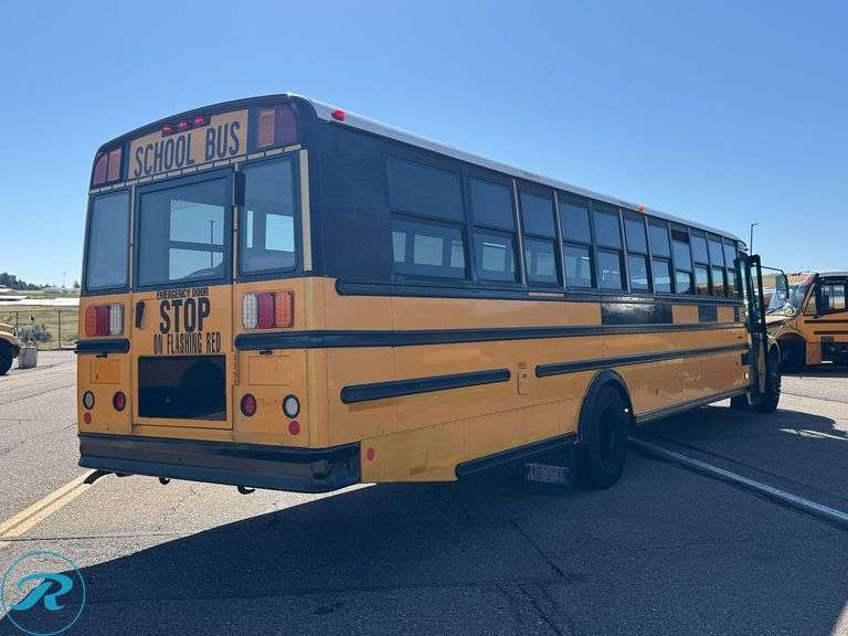 2008 Thomas Saf-T-Liner C2 Freightliner RWD 77-Passenger School Bus - Roller Auctions