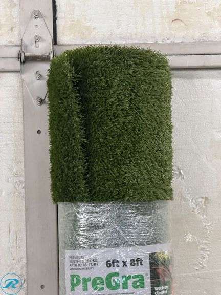 PreGra Fescue 6' x 8' Artificial Turf- New - Roller Auctions