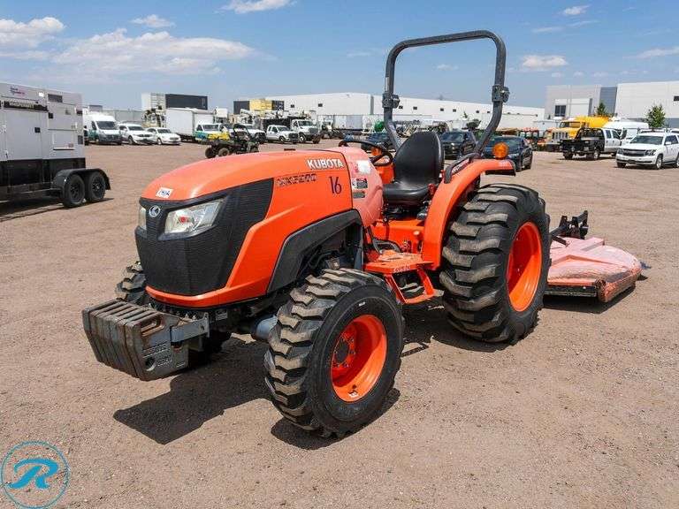 2016  Kubota  MX5200  4WD  Tractor