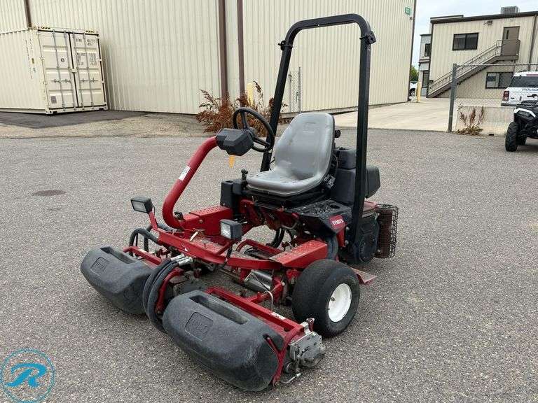 2013  Toro  Greensmaster 3150  3WD  Ride-On Reel Mower