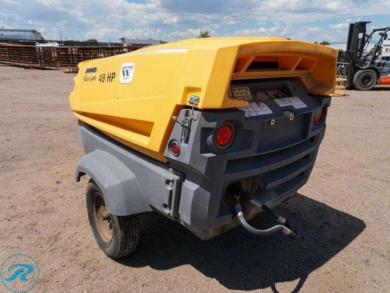 2014  Atlas Copco  XAS185  Towable Air Compressor - Roller Auctions