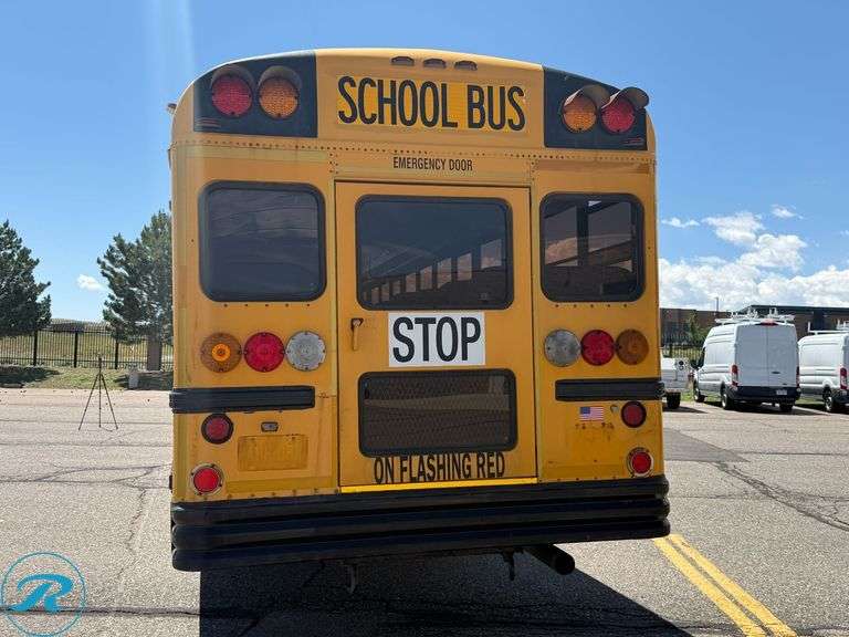 2004  IC Corporation  CE300  RWD  77-Passenger School Bus - Roller Auctions