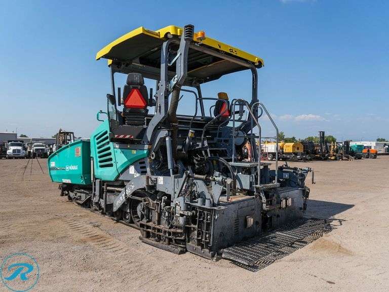 2017  Vogele  Super 2000-3i  Tracked Asphalt Paver - Roller Auctions