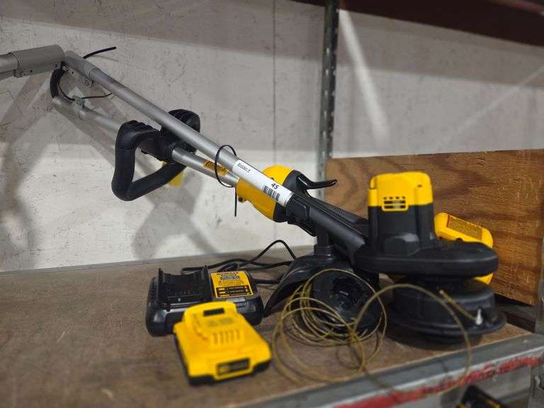 DeWalt DCST925 String Trimmer, 20V Max, Electric, with Charger and Battery