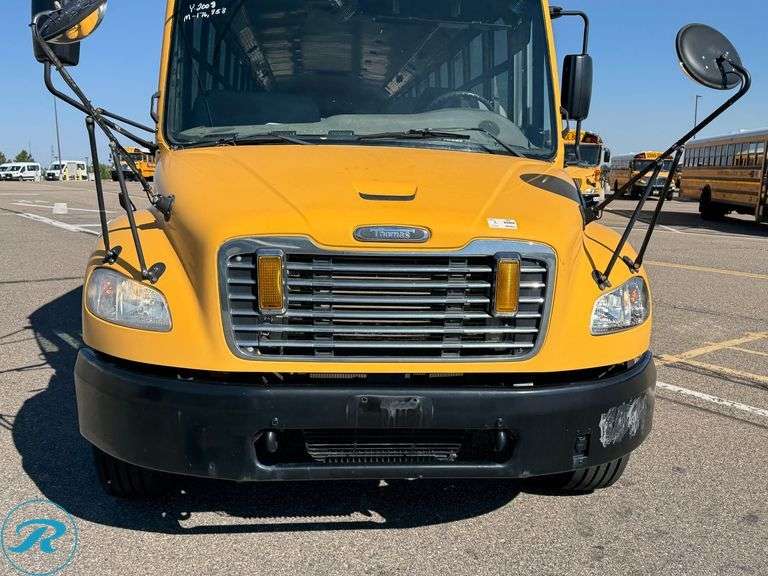 2008  Thomas  Saf-T-Liner C2  Freightliner  RWD  77-Passenger School Bus - Roller Auctions