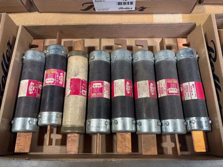 Tray of Fusetron Fuses - Roller Auctions