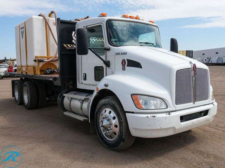 2012  Kenworth  T370   T/A Flatbed Mud Mixing Truck - Roller Auctions