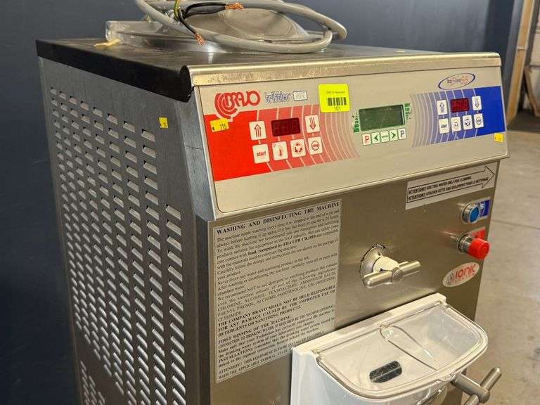 Bravo Trittico Executive Series 305 Multi Function Batch Freezer with Casters, 230V, 3-Phase - Roller Auctions