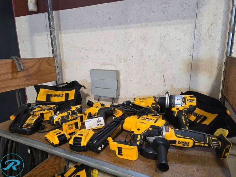 (9) Dewalt 20V Cordless Power Tools with Charger and (2) Batteries