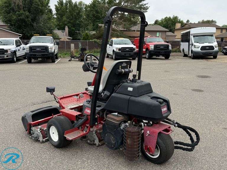 2013  Toro  Greensmaster 3150  3WD  Ride-On Reel Mower - Roller Auctions