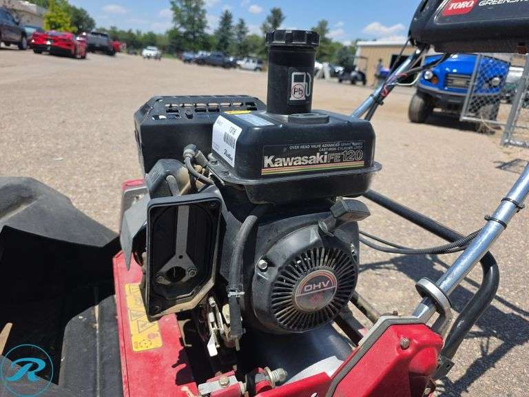 Toro Greensmaster 1000 Walk Behind Reel Mower (Inoperable Does Not Start) - Roller Auctions