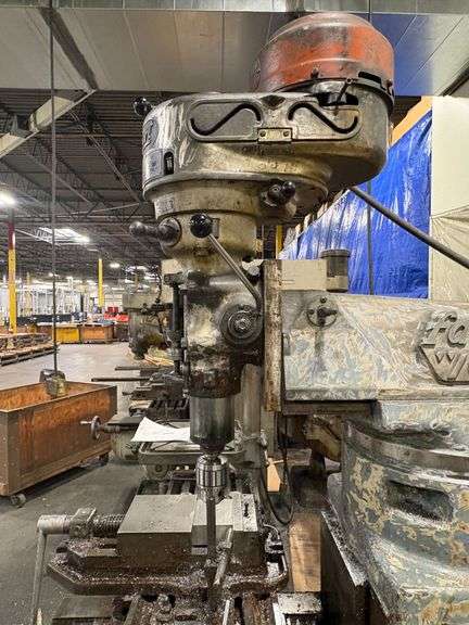 Famco Model 100 Vertical Milling Machine with Bridgeport Head, 42" x 10" Table, 8" Machinist Vice, 3ph - Roller Auctions
