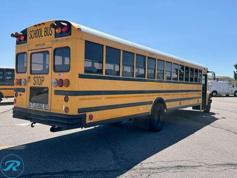 2004  IC Corporation  CE300  RWD  77-Passenger School Bus - Roller Auctions