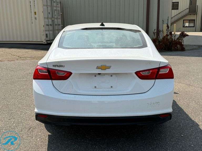 2019  Chevrolet  Malibu   FWD - Roller Auctions