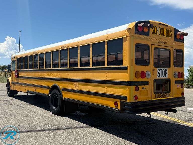 2004  IC Corporation  CE300  RWD  77-Passenger School Bus - Roller Auctions