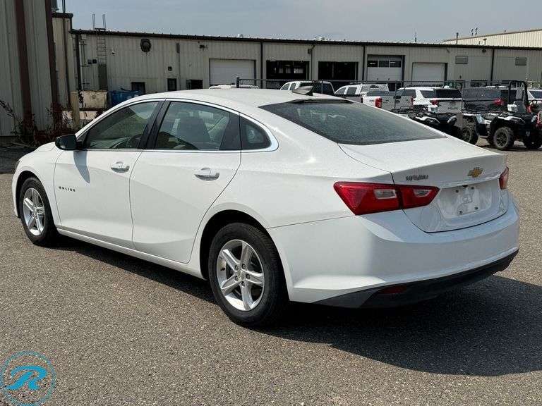 2019  Chevrolet  Malibu   FWD - Roller Auctions