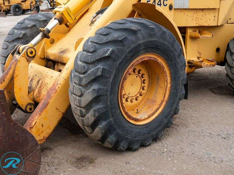 1984  John Deere  544C  Wheel Loader - Roller Auctions