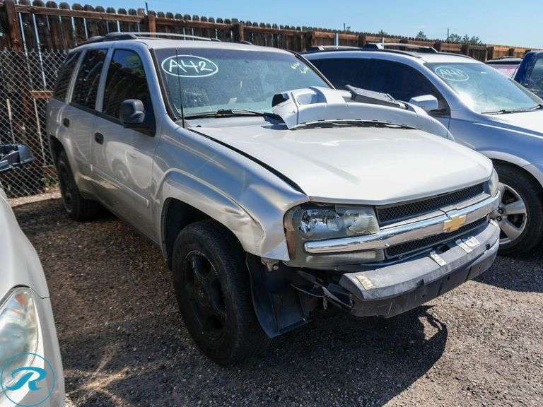 2006  Chevrolet  Trailblazer LT  4WD - Roller Auctions