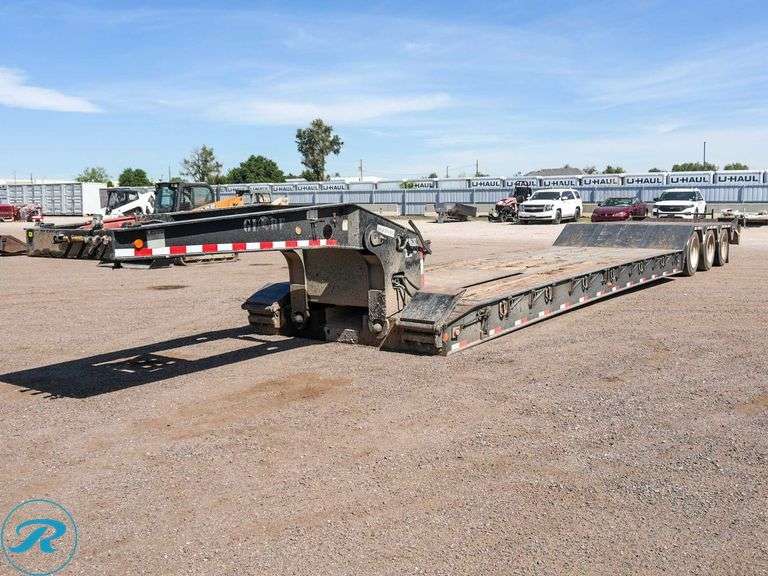 2013 Globe TBN553-56-26 Tri-Axle Lowboy Trailer