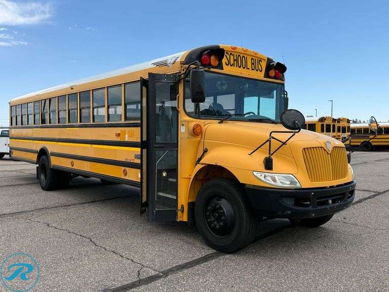 2005 IC Corporation CE300 RWD 77-Passenger School Bus - Roller Auctions