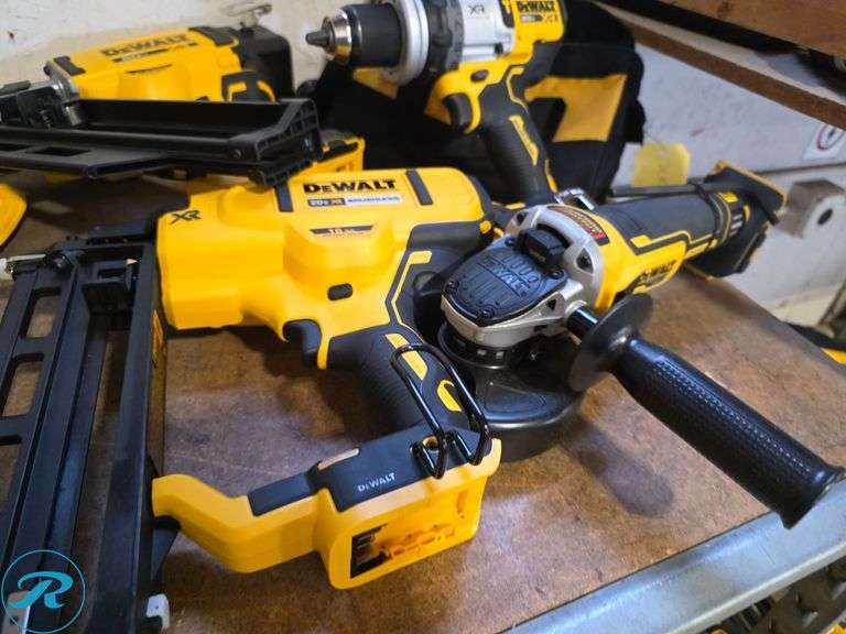 (9) Dewalt 20V Cordless Power Tools with Charger and (2) Batteries - Roller Auctions