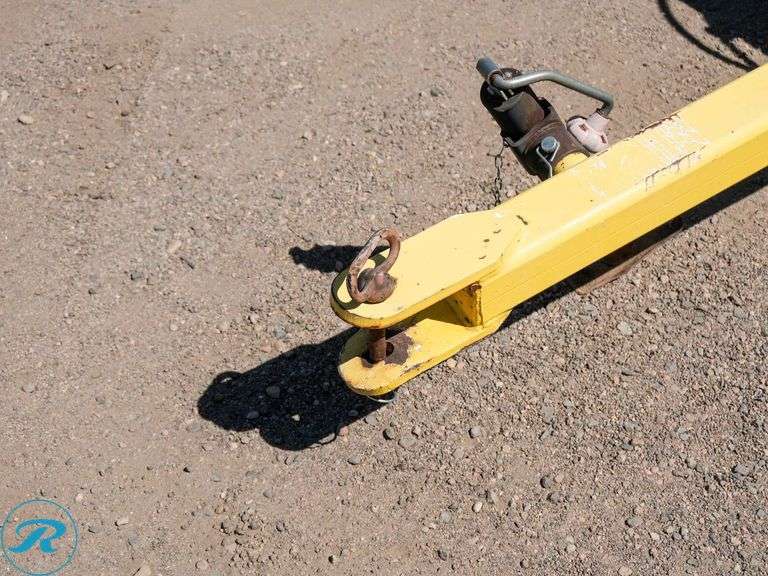 Aerway  AWGH3-60-1S7-B  Towable Turf Aerator - Roller Auctions