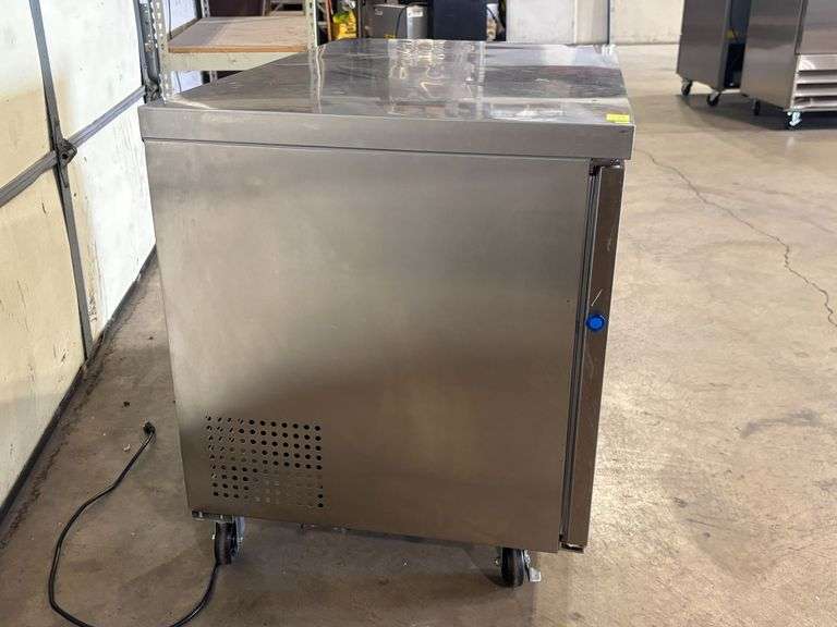 Avantco 178AU48RHC Two-Door Undercounter Refrigerator with Casters - Roller Auctions