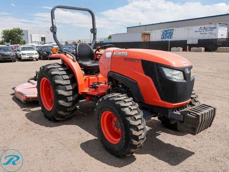 2016  Kubota  MX5200  4WD  Tractor - Roller Auctions