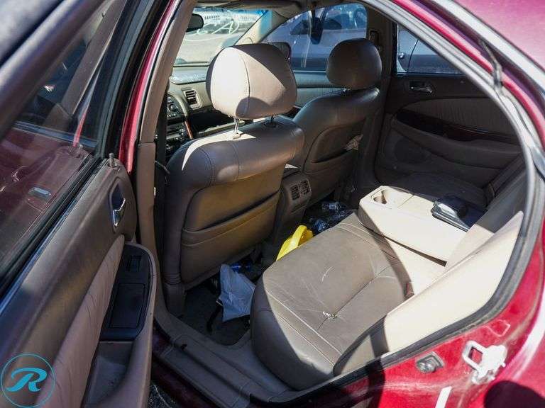 2001  Acura  TL   FWD - Roller Auctions