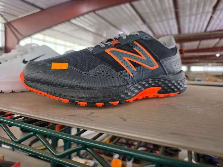 Nike and New Balance Athletic Shoes, Size 10.5 US - Roller Auctions