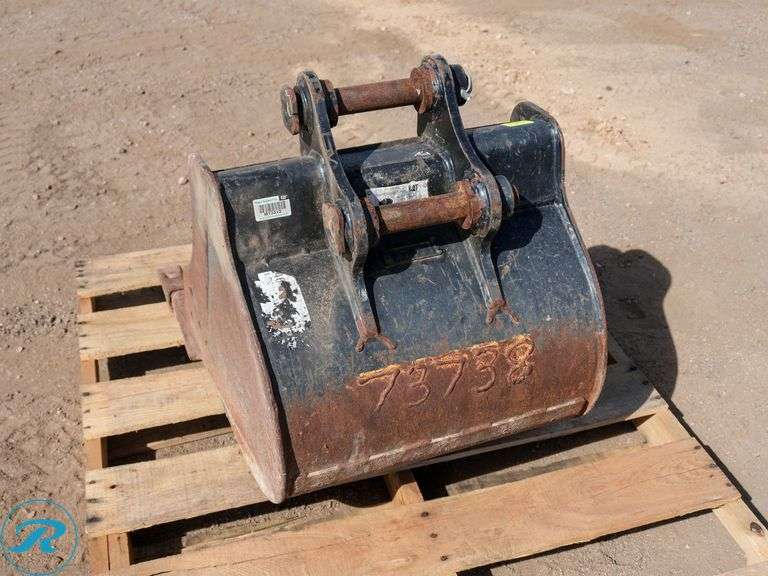 Caterpillar 464-9904 Mini Excavator Bucket, 22" - Roller Auctions