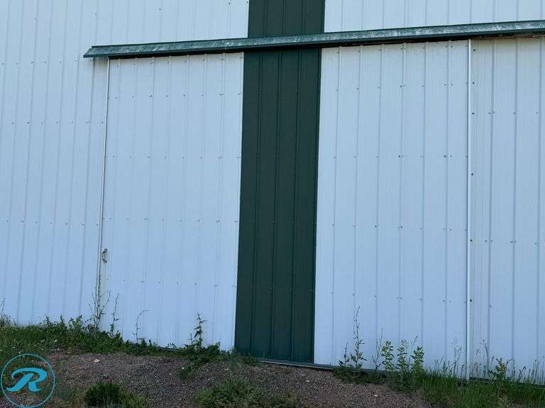 Indoor Riding Arena - Roller Auctions