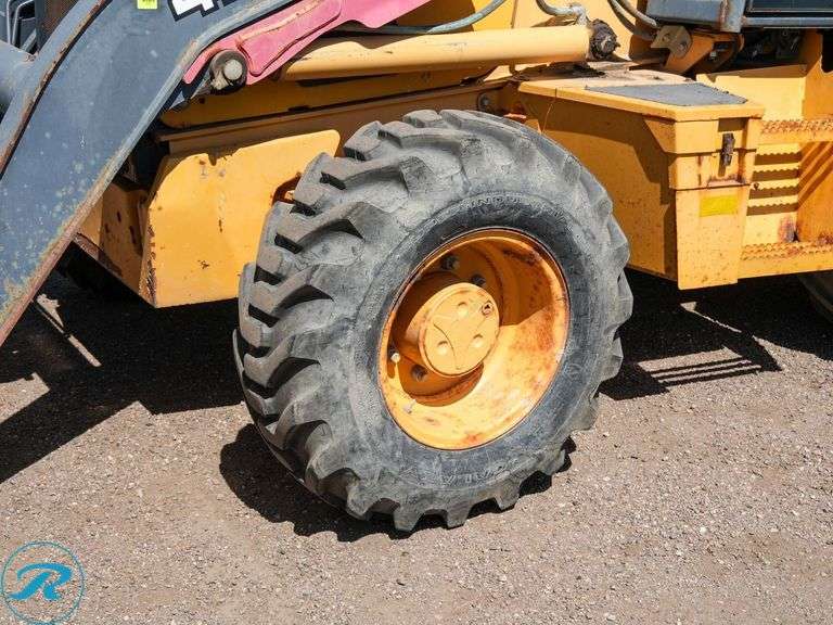 2013  John Deere  410K   4WD  Loader Backhoe - Roller Auctions