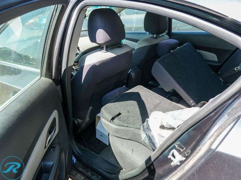 2012 Chevrolet Cruze FWD - Roller Auctions