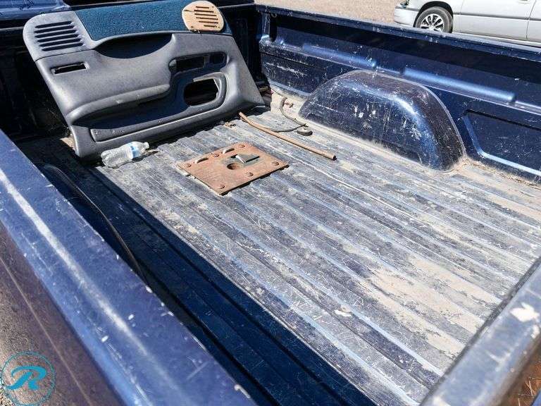 1996  Chevrolet  1500   4WD - Roller Auctions