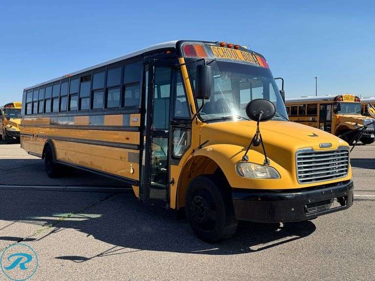 2008 Thomas Saf-T-Liner C2 Freightliner RWD 77-Passenger School Bus - Roller Auctions