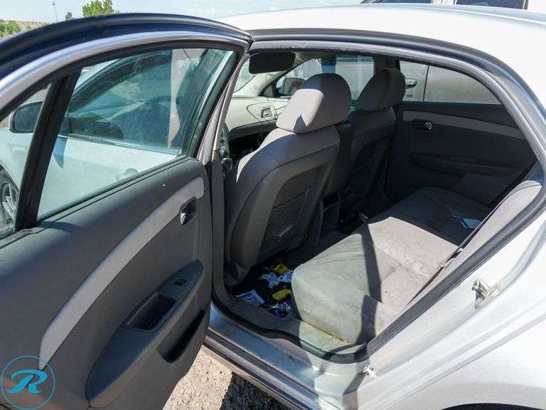 2010  Chevrolet  Malibu LT  FWD - Roller Auctions