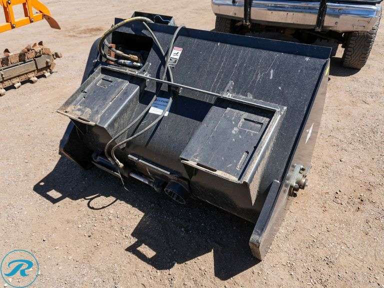JCT Hydraulic Concrete Mixing Attachment To Fit Skid Steer Loader - Roller Auctions