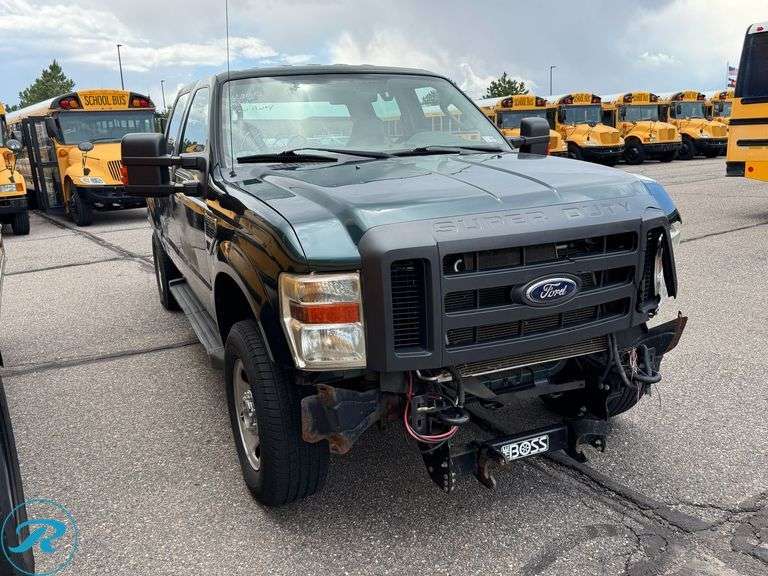 2008  Ford  F350   Super Duty XL  4WD  Pickup - Roller Auctions