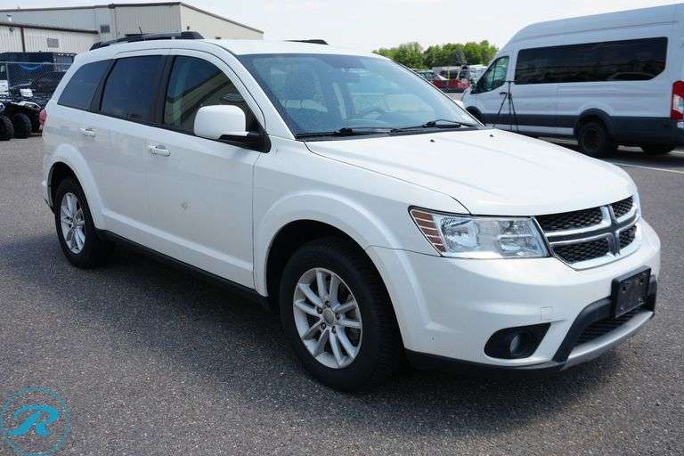 2017  Dodge  Journey  SXT  AWD  SUV - Roller Auctions