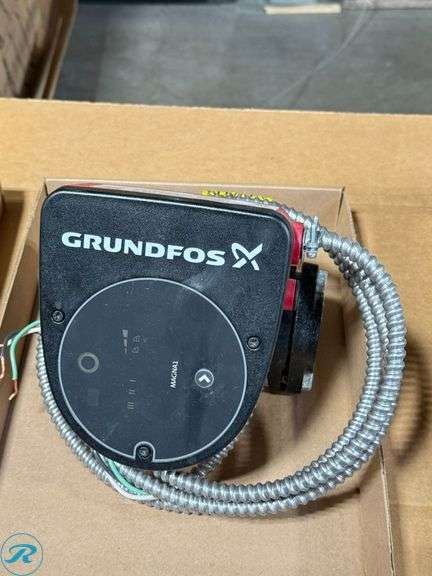 Grundfos Magna1 32-60F 165 Circulator Pump