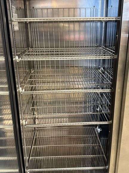 Turbo Air TSF-72SD-N Three-Door Reach-In Freezer with Casters, 110-120V - Roller Auctions