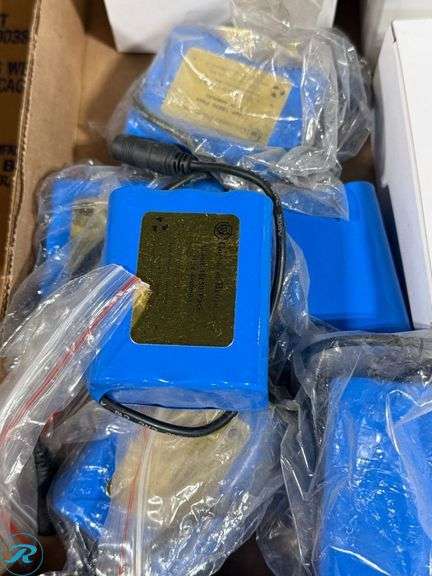Tray of LED Controllers DC12-24V 4A With Batteries and Charges - Roller Auctions
