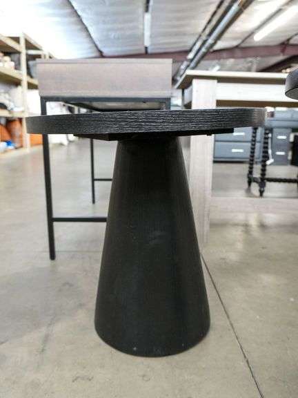 Round Accent Table With Cone Base, 22” - Roller Auctions