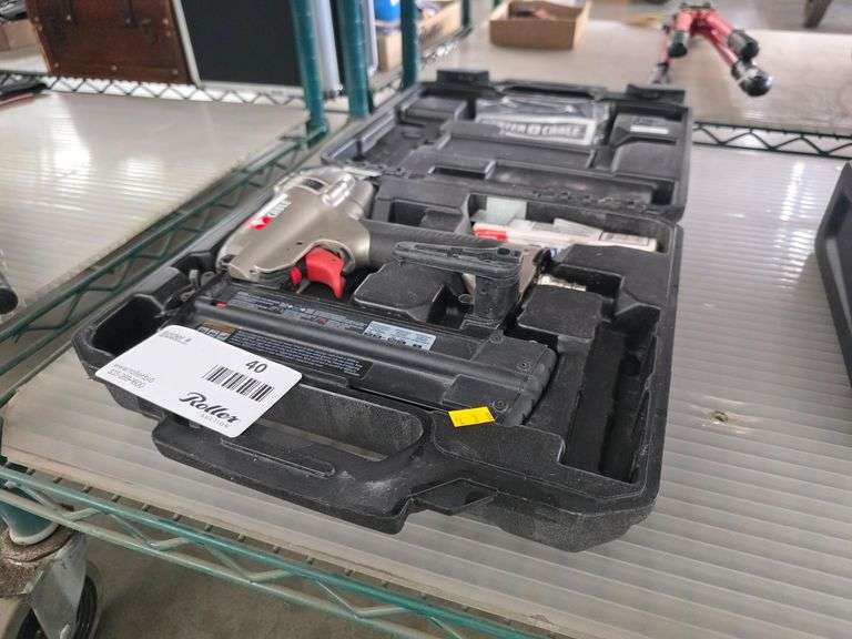 Porter Cable BN200C 2 Inch 18 Gauge Brad Nailer With Case