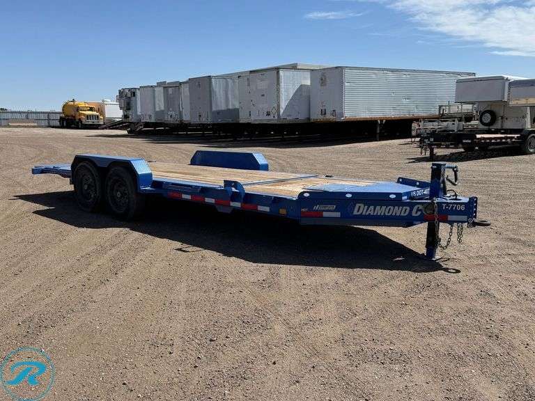 2023 Diamond C HDT207 T/A Tilt Bed Equipment Trailer - Roller Auctions